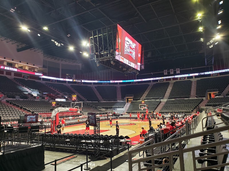 Bert Ogden Arena photo 2