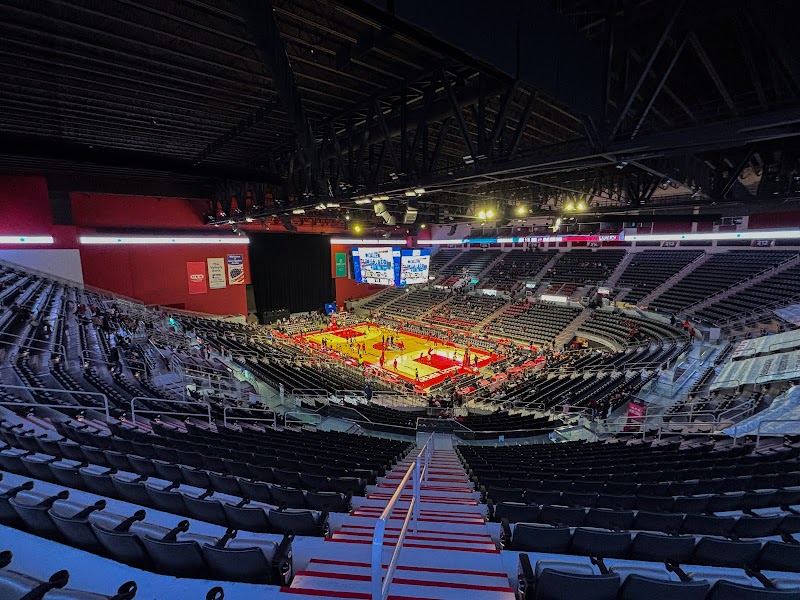 Bert Ogden Arena photo 3