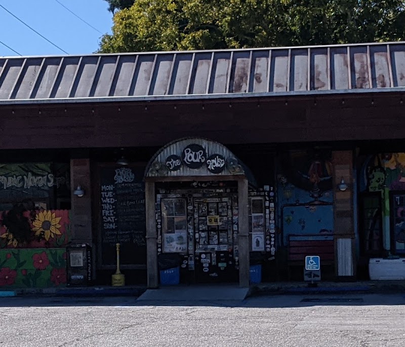 The Charleston Pour House photo 10