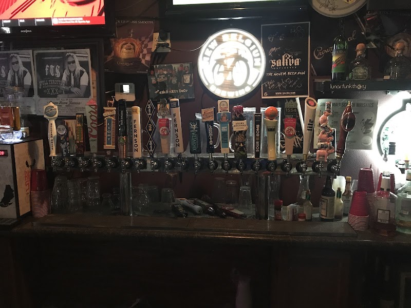Bigs Sports Bar & Billiards photo 5