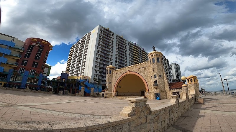 Daytona Beach Bandshell photo 1