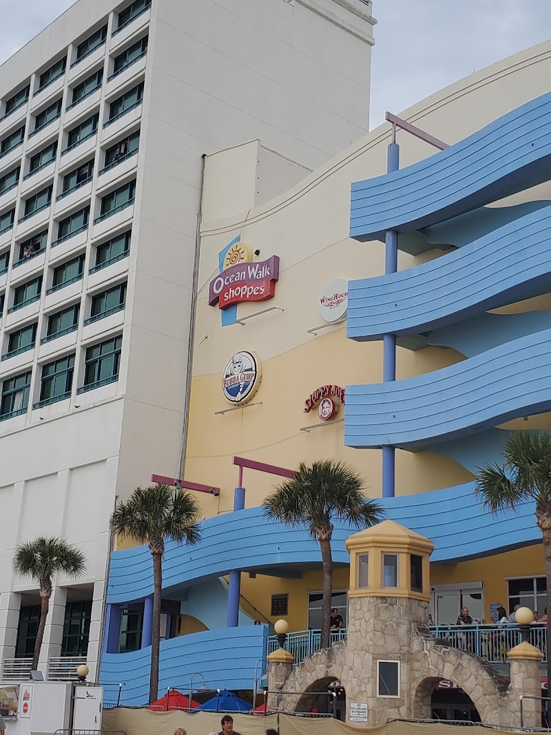 Daytona Beach Bandshell photo 3