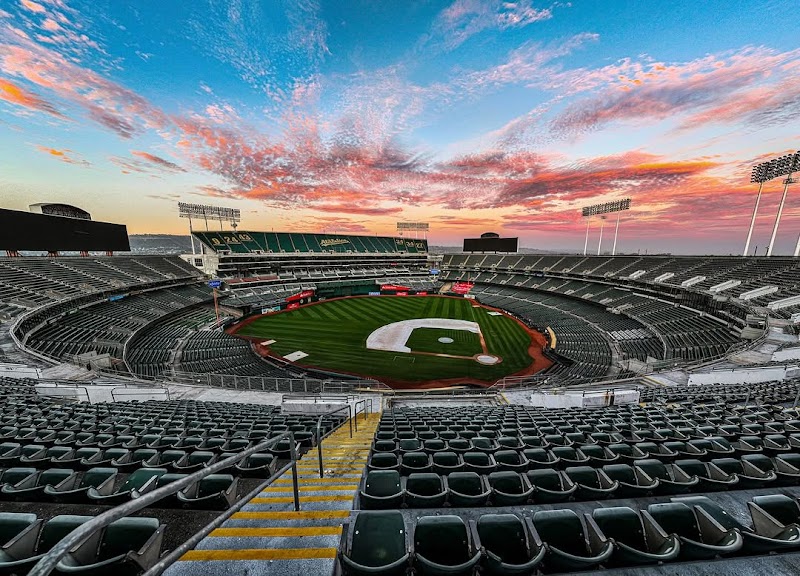 Oakland Coliseum photo 1