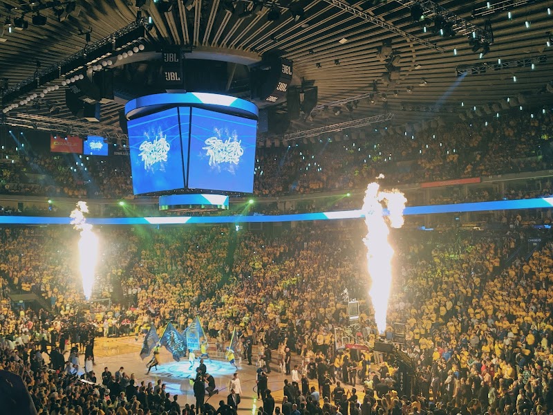 Oakland Arena photo 3
