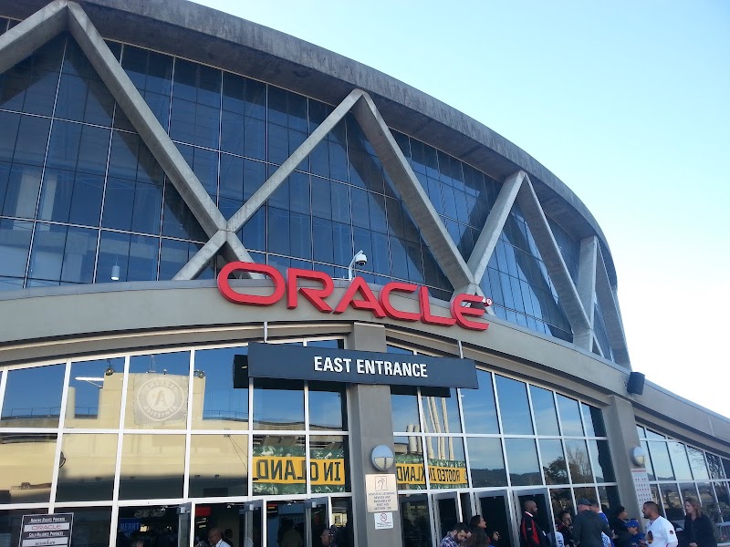 Oakland Arena photo 7