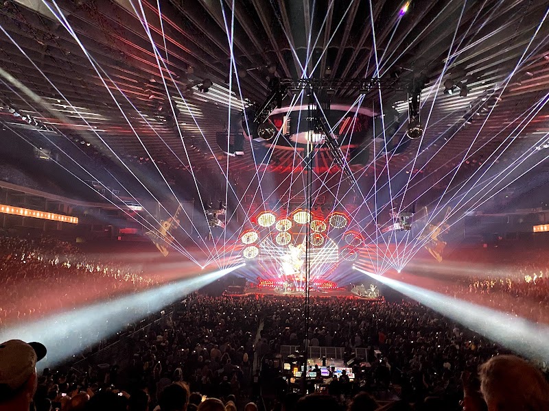 Oakland Arena photo 9