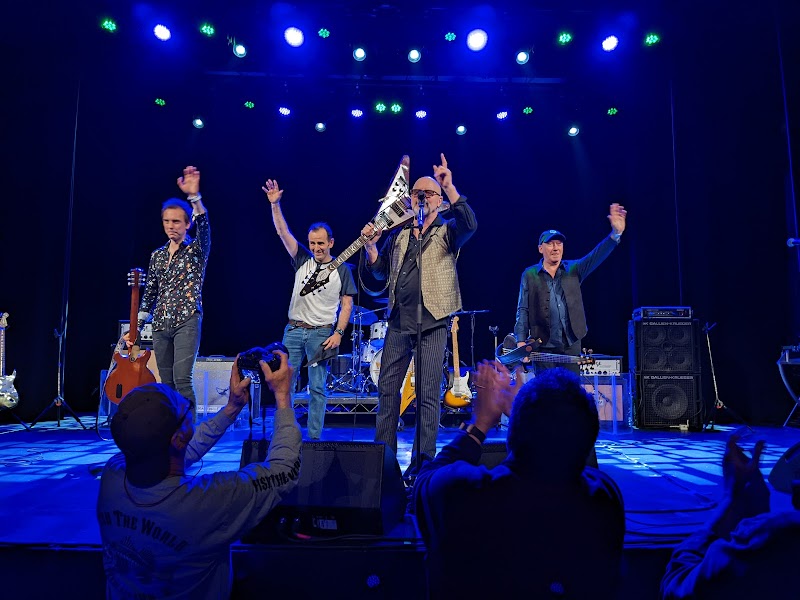 District Music Hall photo 3