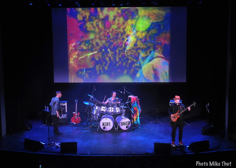 District Music Hall photo 9