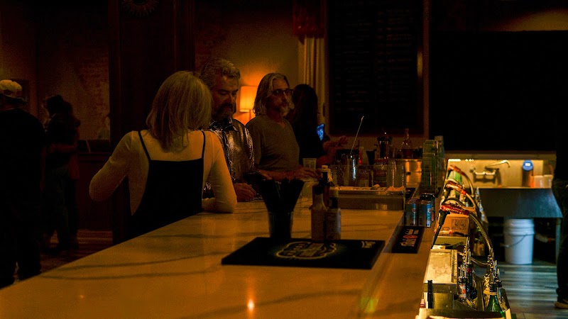 Lulu's Downtown photo 10