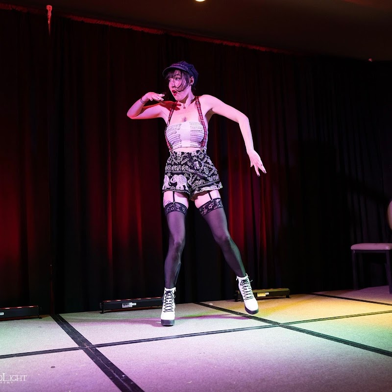 HQ photo 8