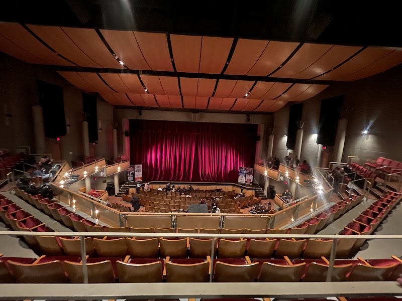 North Shore Center for the Performing Arts in Skokie photo 1