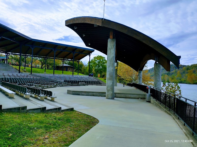 Hazel Ruby McQuain Amphitheater photo 7