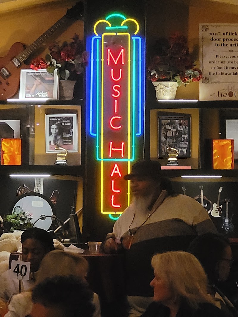 Aretha's Jazz Cafe photo 4