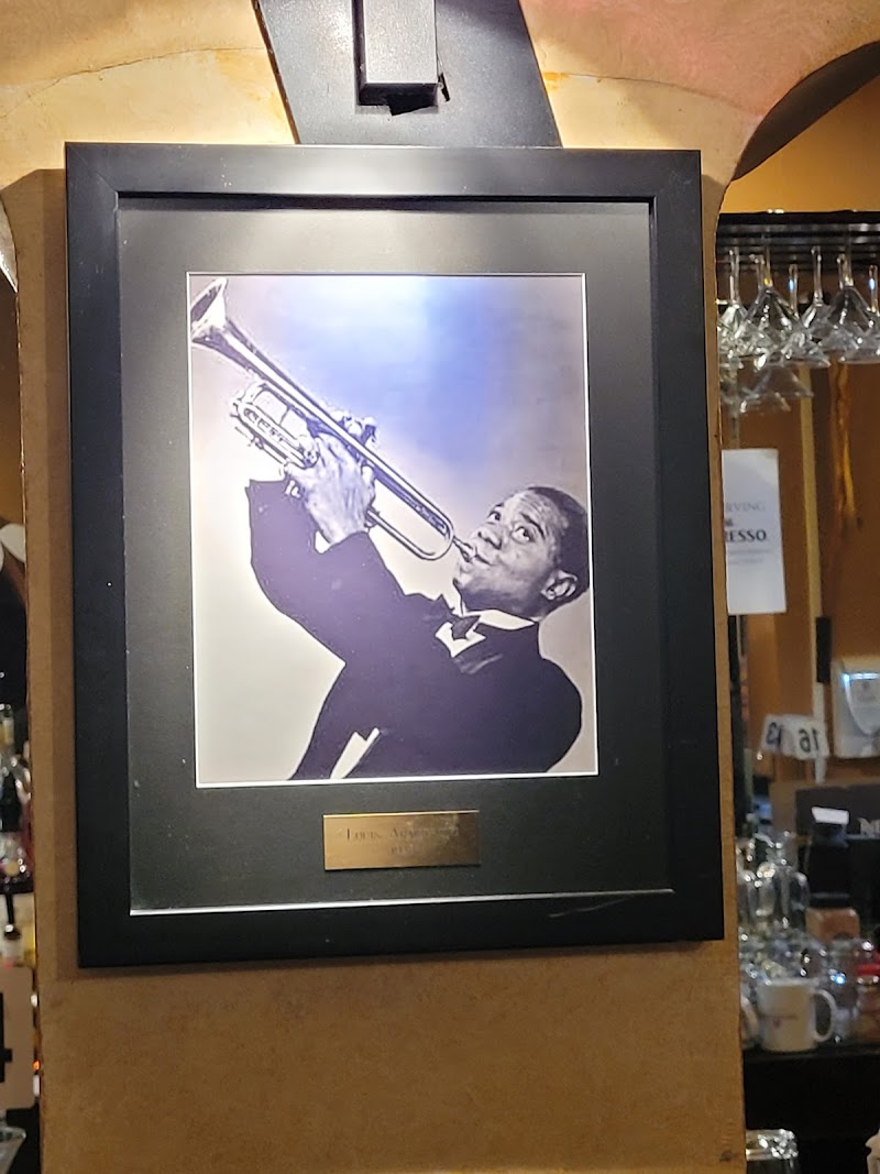 Aretha's Jazz Cafe photo 7