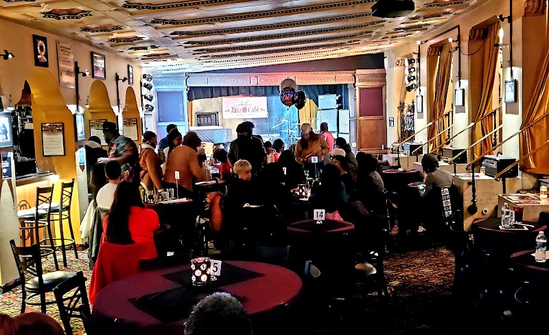 Aretha's Jazz Cafe photo 9