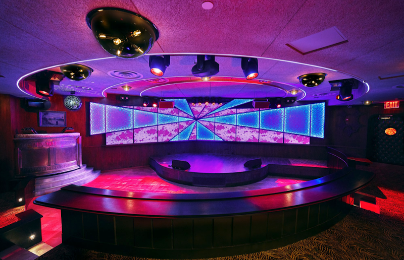 The Sultan Room photo 9