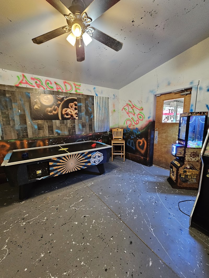 260 Roadhouse photo 3