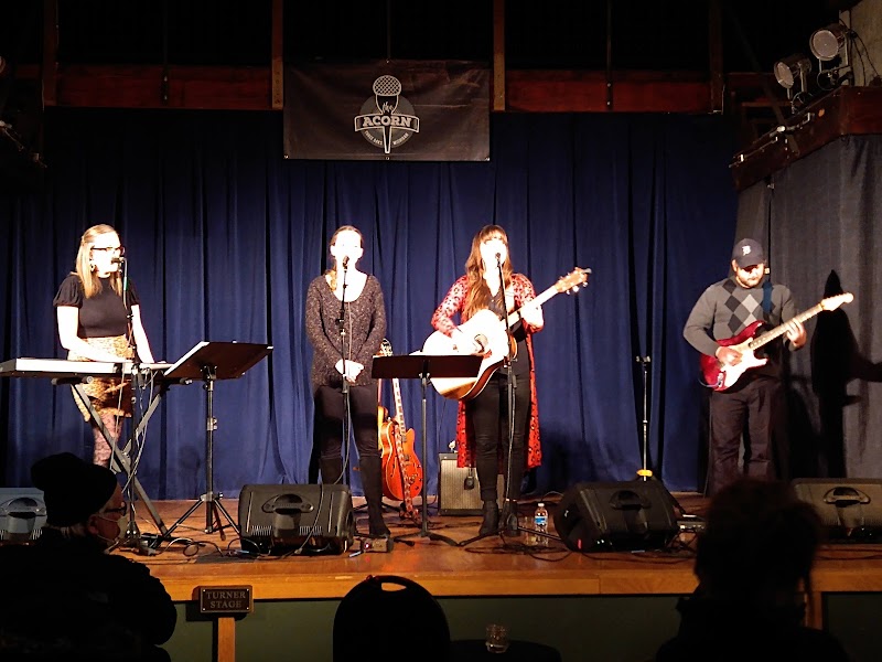 Acorn Theater photo 4