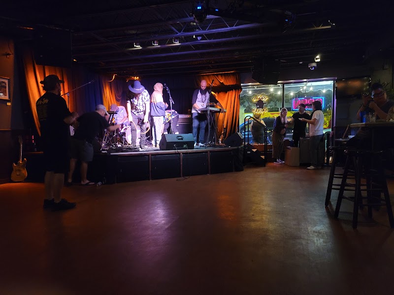 The District Bar photo 5