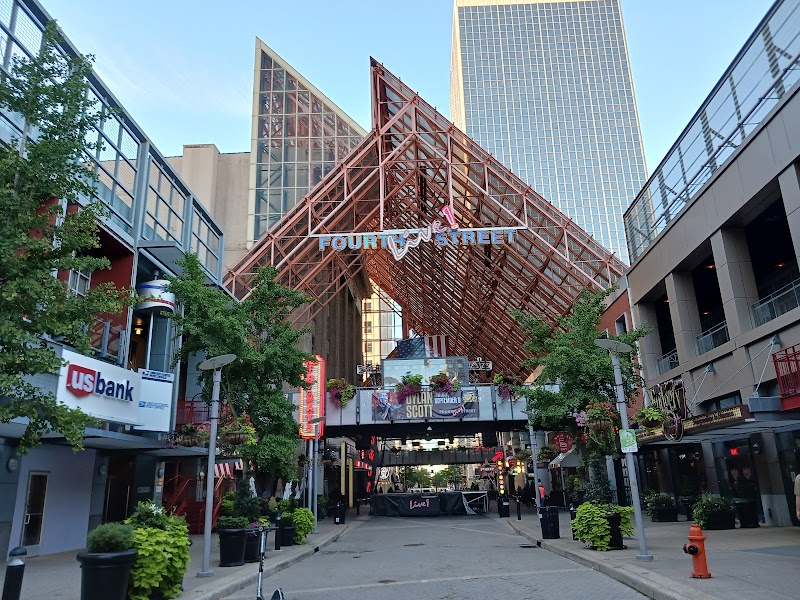 Fourth Street Live! photo 1