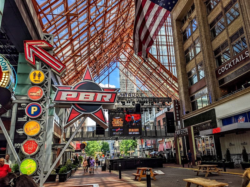 Fourth Street Live! photo 2