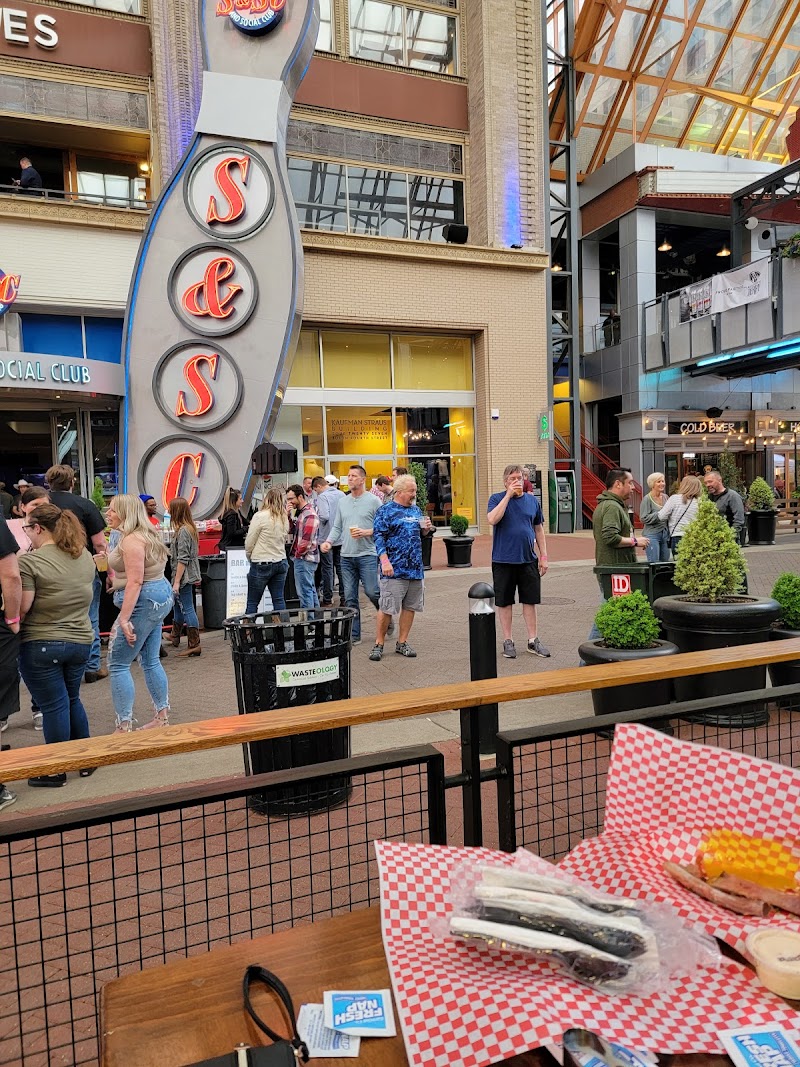 Fourth Street Live! photo 8