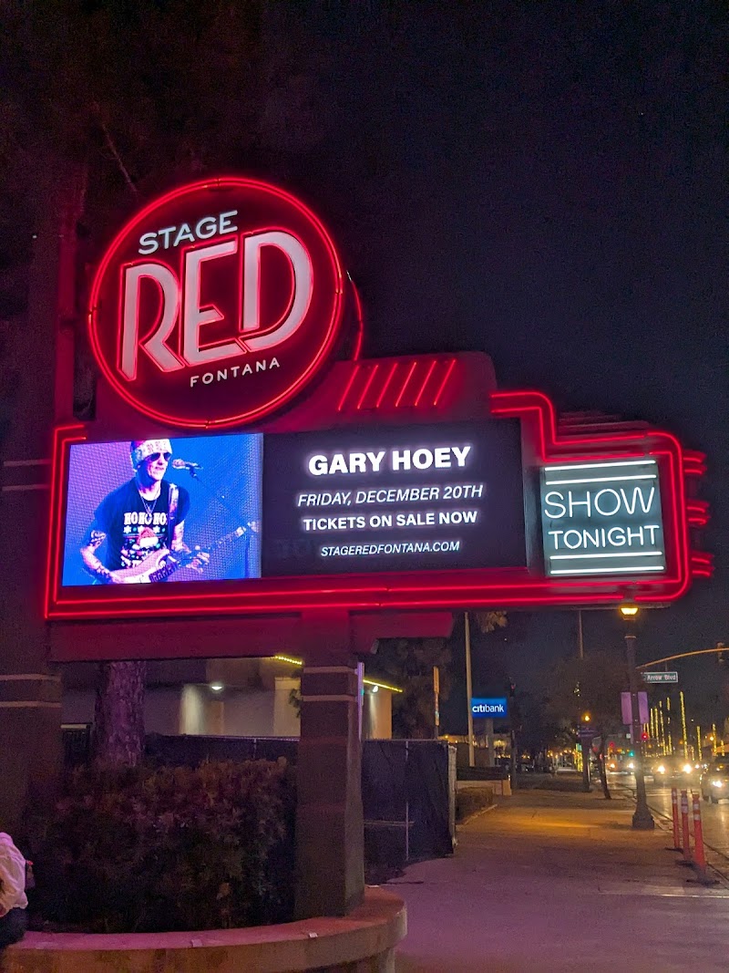 Stage Red photo 6