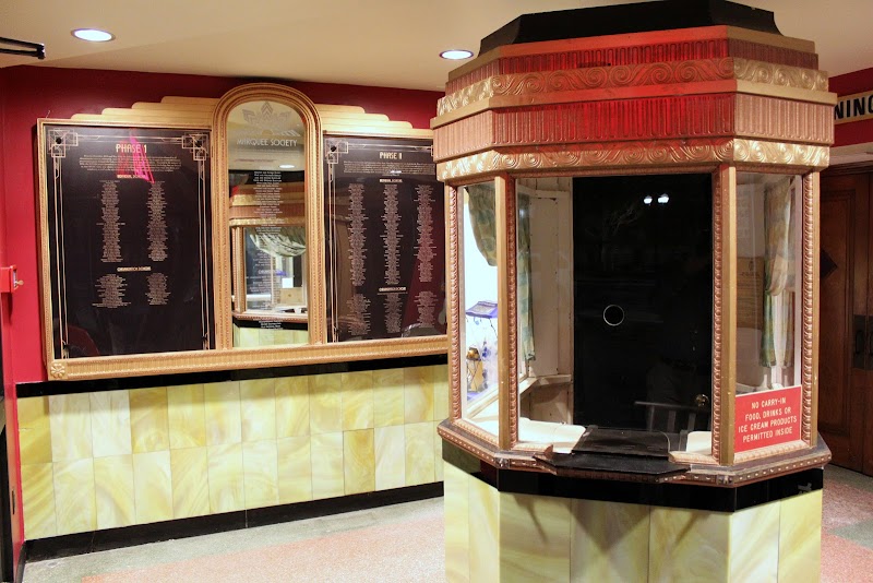 Astra Theatre photo 8