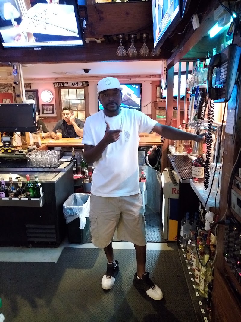 The Muse & Pizza Joint photo 7