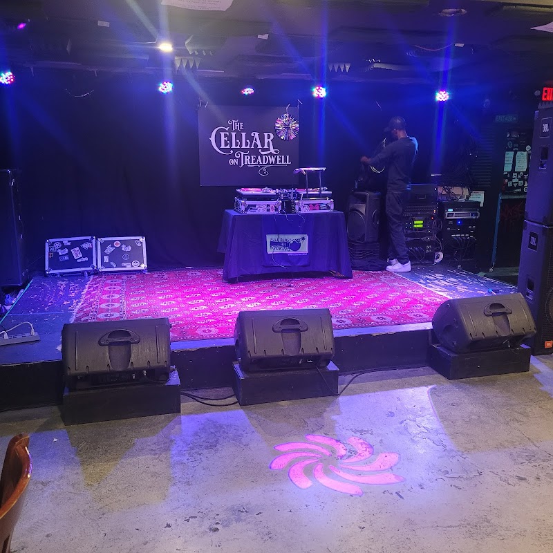 Space Ballroom photo 3