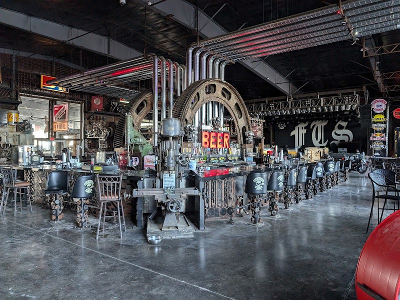 Full Throttle Saloon photo 5
