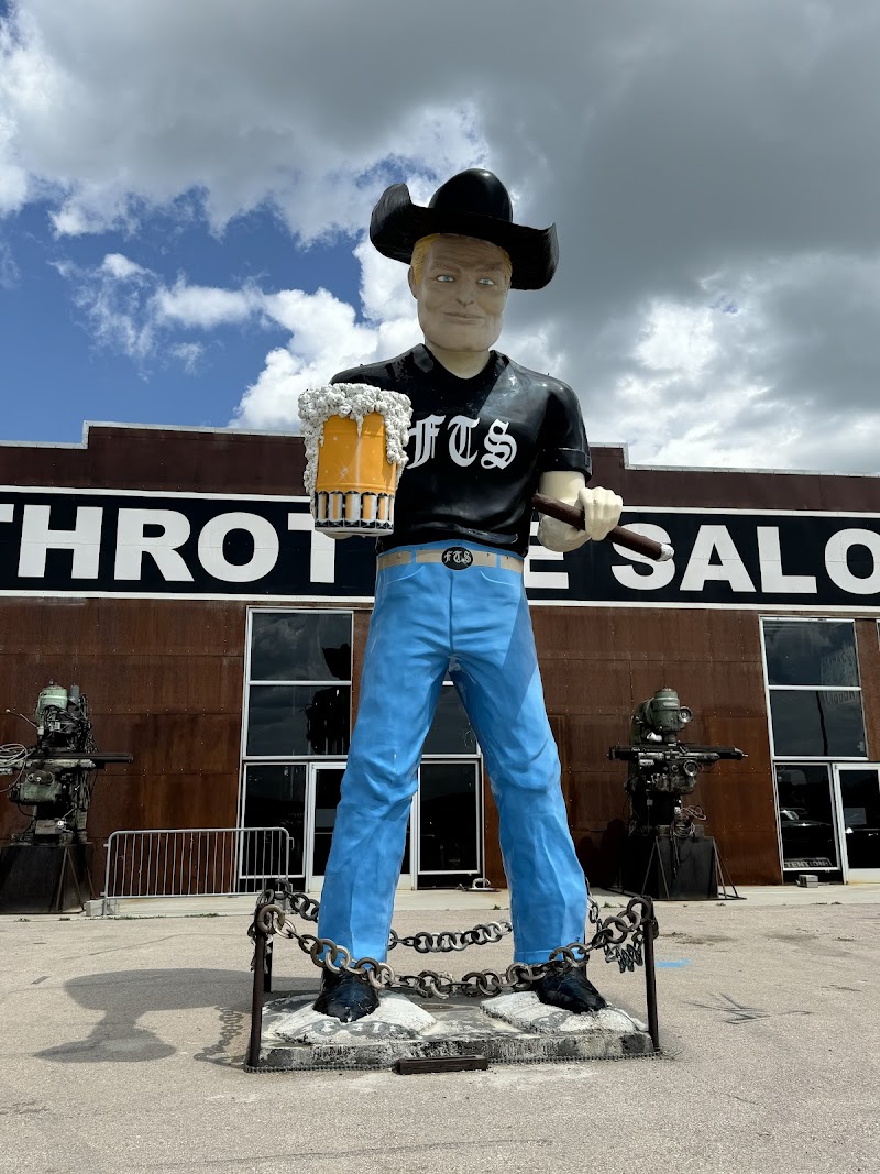 Full Throttle Saloon photo 9
