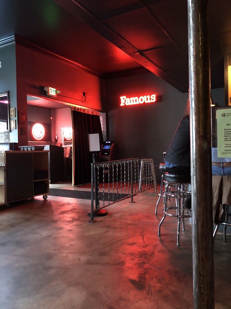 Clock-Out Lounge photo 8