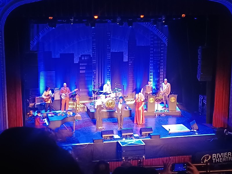 Riviera Theatre photo 3