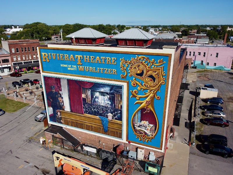 Riviera Theatre photo 8