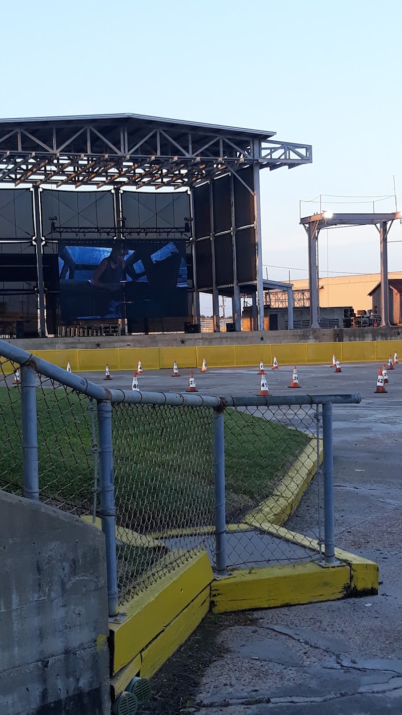 Concrete Street Amphitheater photo 6