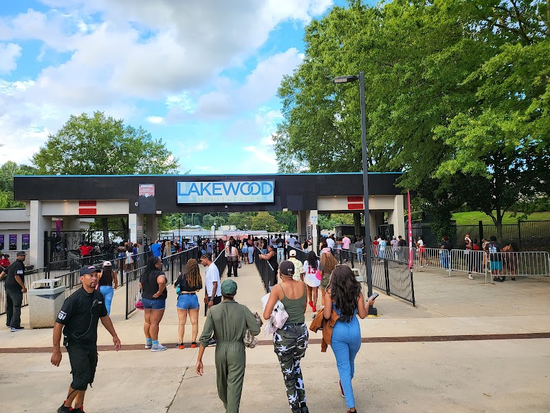 Lakewood Amphitheatre photo 7