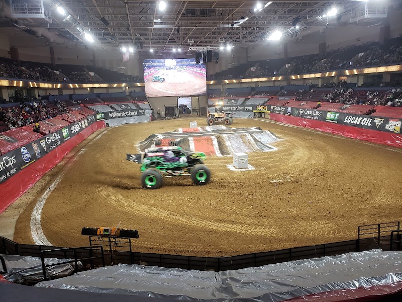 Landers Center photo 3