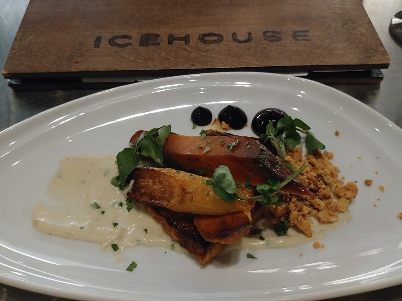 Icehouse photo 20