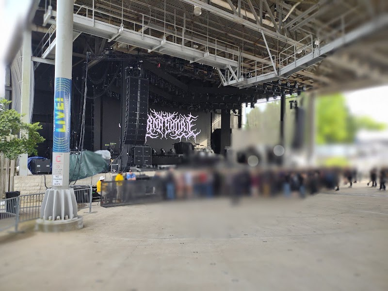 Virginia Credit Union LIVE! photo 1
