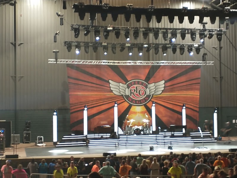 Ozarks Amphitheater photo 17