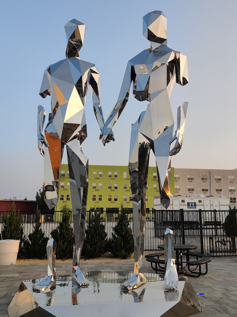 J Resort's Glow Plaza photo 3