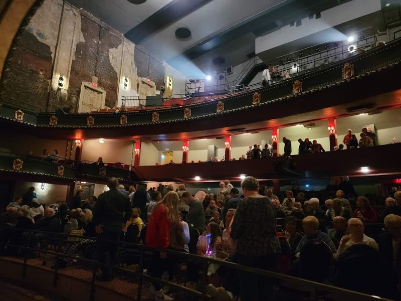 Lincoln Square Theater photo 5