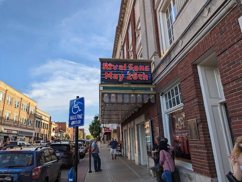 Metropolitan Theatre photo 6