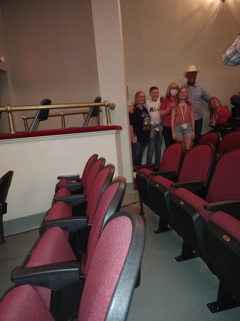 Metropolitan Theatre photo 10