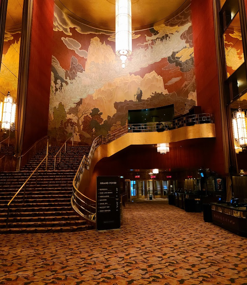 Radio City Music Hall photo 8