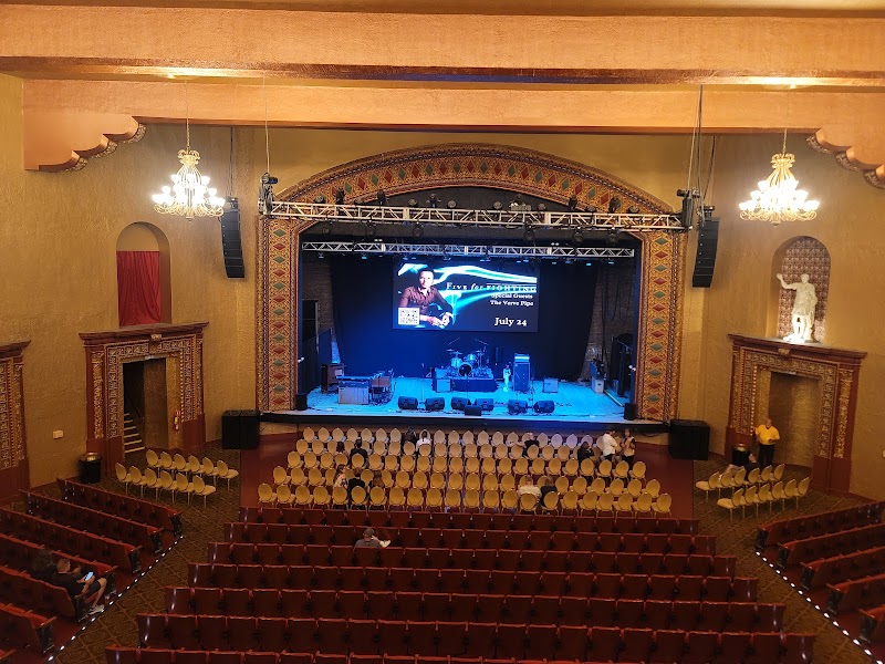 The Des Plaines Theatre photo 2