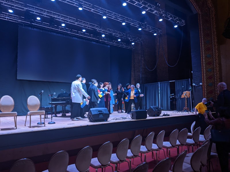 The Des Plaines Theatre photo 5