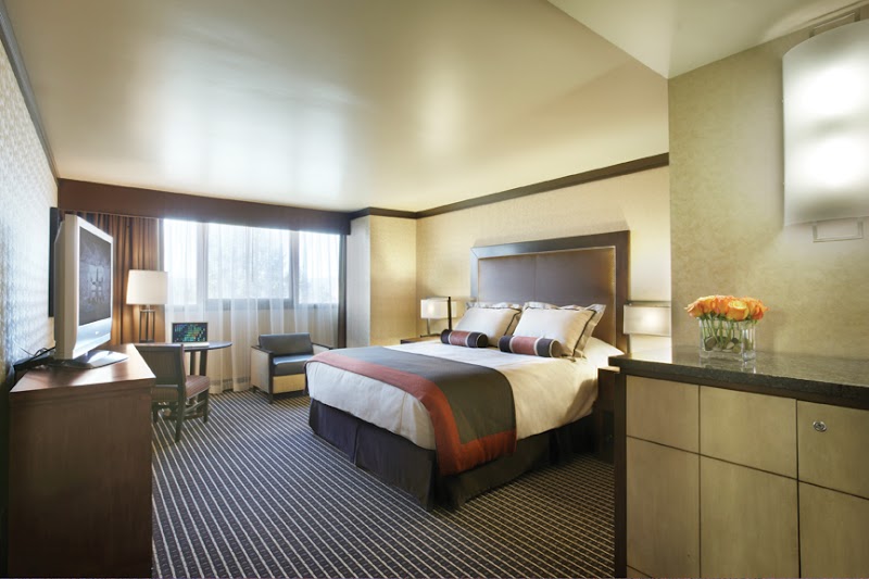 Cactus Petes Resort Casino and The Horseshu Hotel Casino photo 7