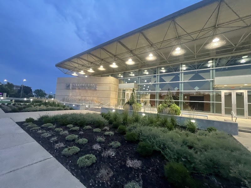 Quad-Cities Waterfront Convention Center photo 4